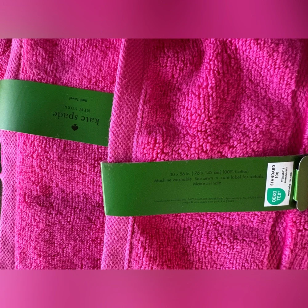 Kate Spade Vibrant Pink Bath Towels- set of 4